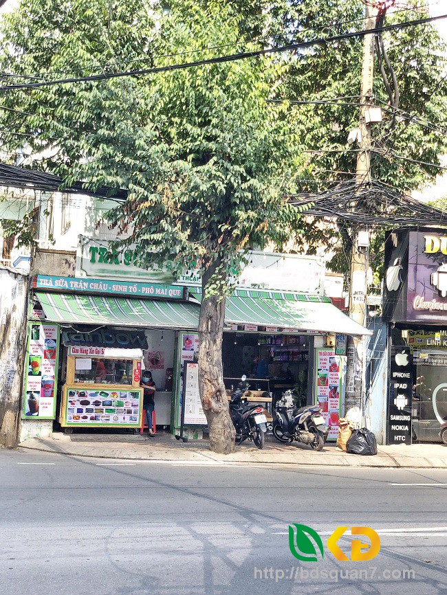Bán nhà 2 lầu mặt tiền đường Huỳnh Tấn Phát Quận 7